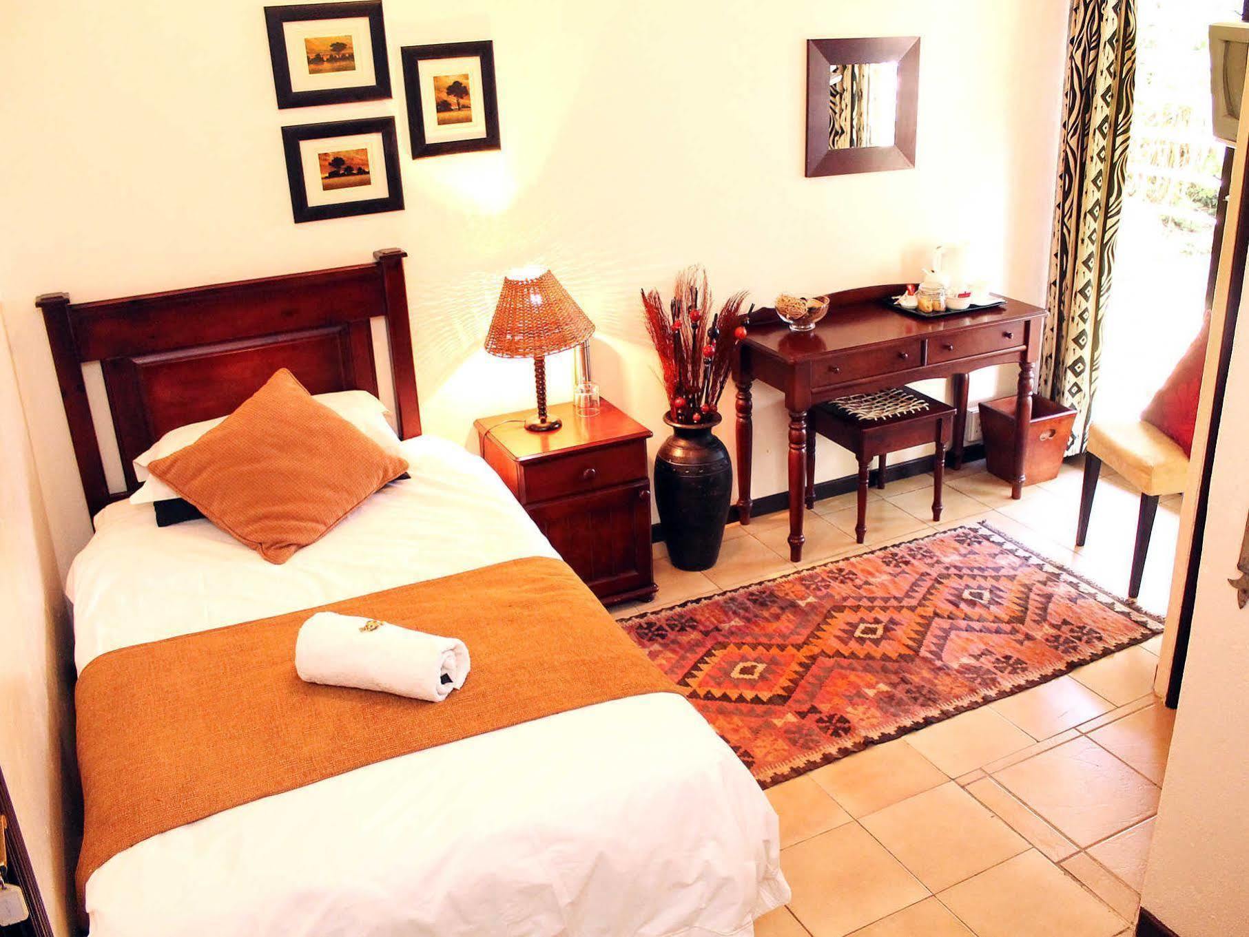The Palms Guesthouse Mbombela Exteriör bild
