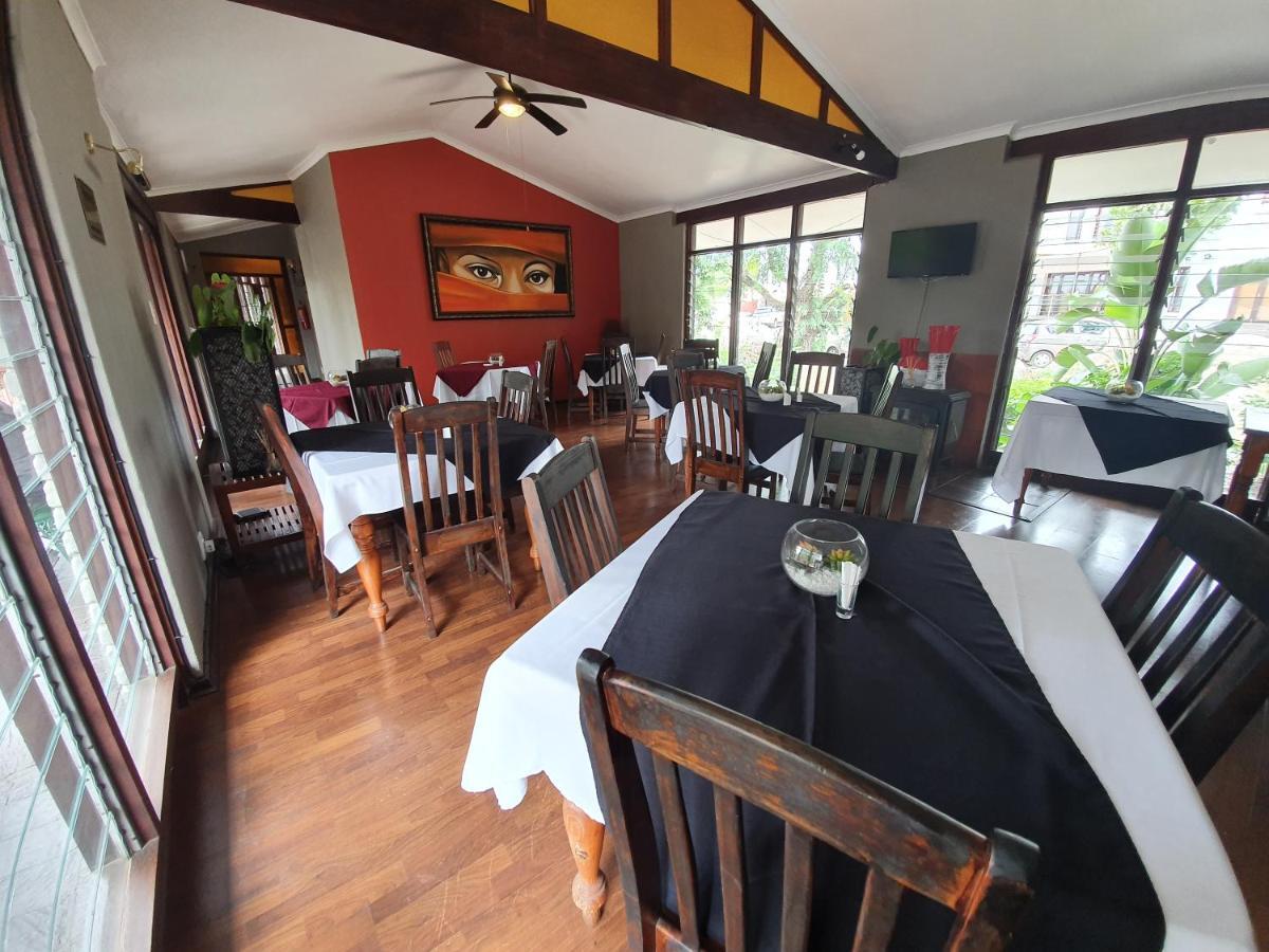 The Palms Guesthouse Mbombela Exteriör bild